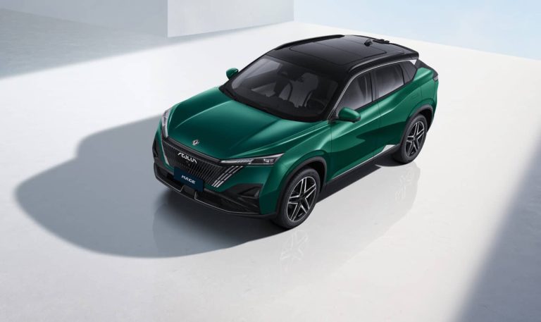 Dongfeng MAGE žalia